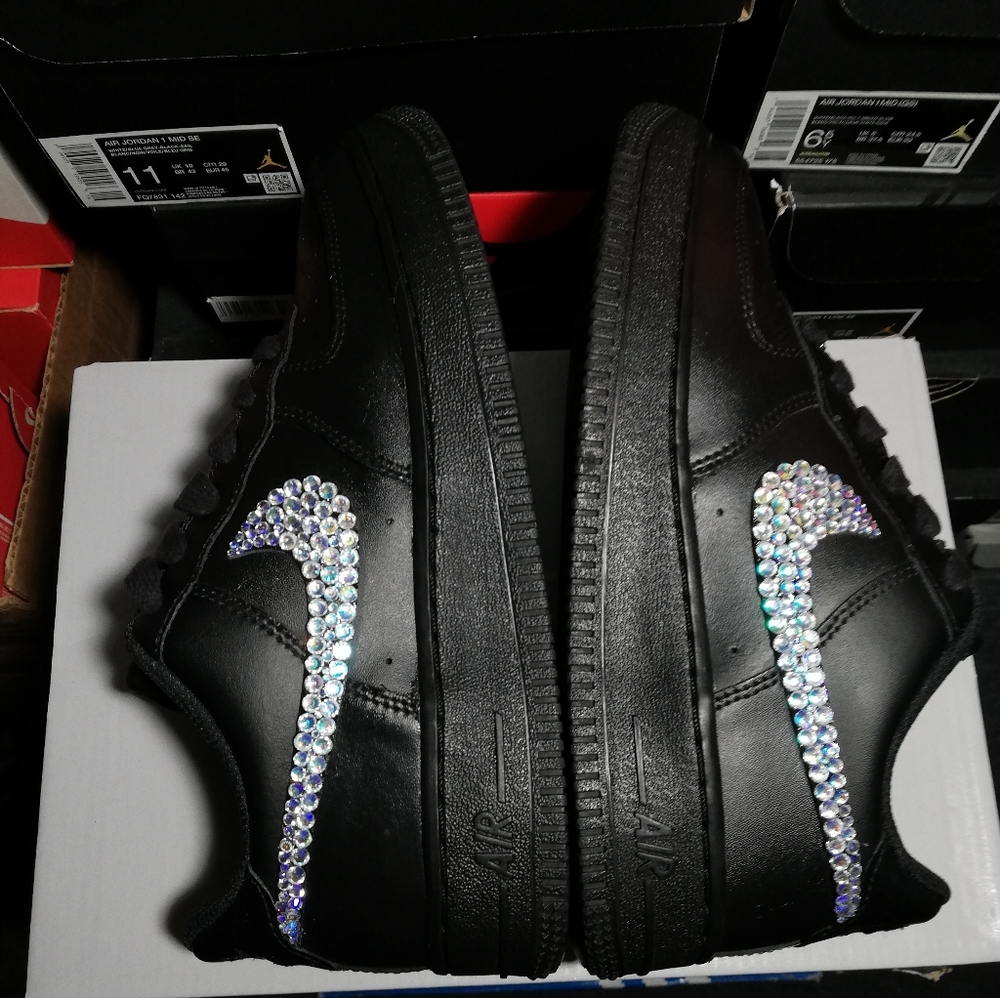 NIKE AIR FORCE 1 "BLACK-SWAROVSKI CRYSTALS CUSTOMIZED" WOMEN SZ 6.5 GOOD COND